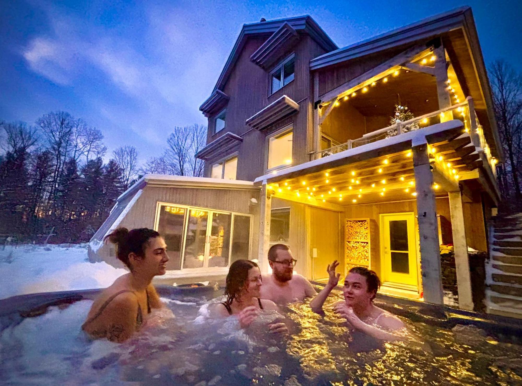 Le Camp Cache Shefford Bed & Breakfast Bagian luar foto